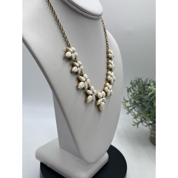 * J. Crew Opaque Faceted White Prong Set Rhinestone Gold Tone Necklace - Picture 7 of 12